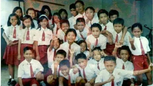 Lawas Banget, Potret Anak Sekolah Zaman Dulu Ini Bikin Nostalgia