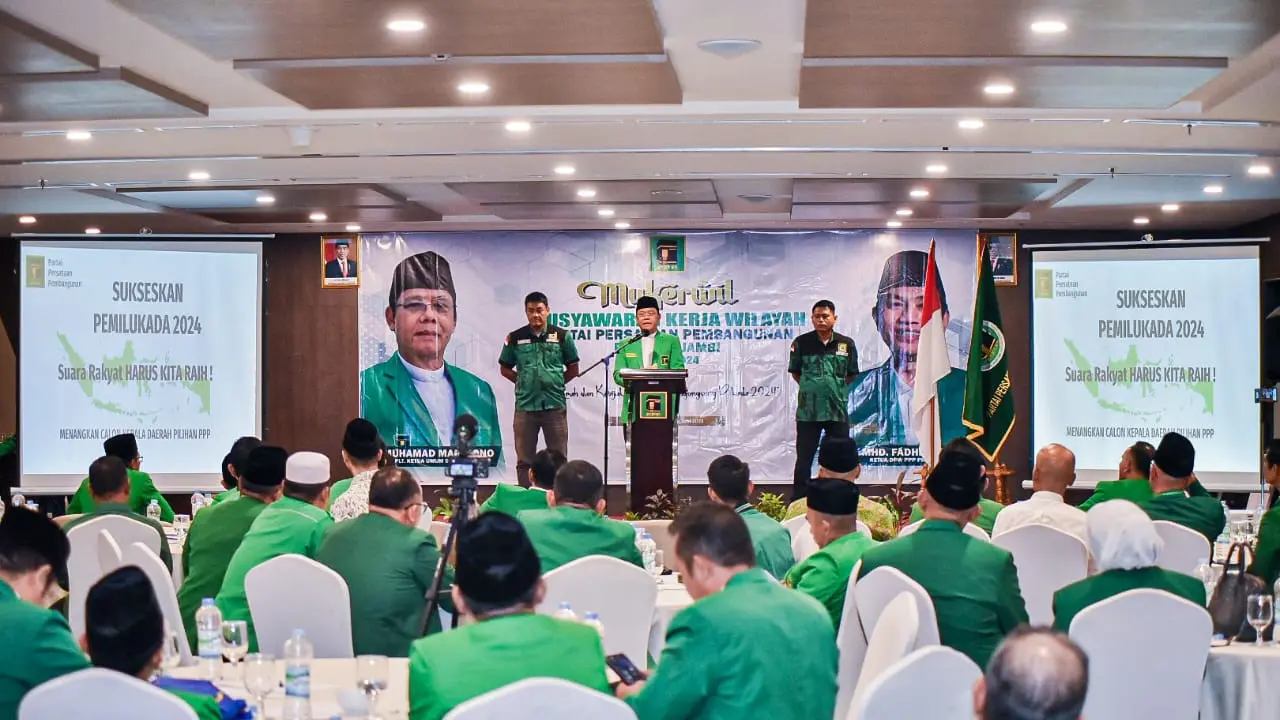 Plt Ketua Umum Partai Persatuan Pembangunan (PPP) Muhamad Mardiono mengobarkan semangat kepada para kader DPW PPP Jambi untuk kembali berjuang di Pemilihan Kepala Daerah (Pilkada) 2024 (Istimewa)