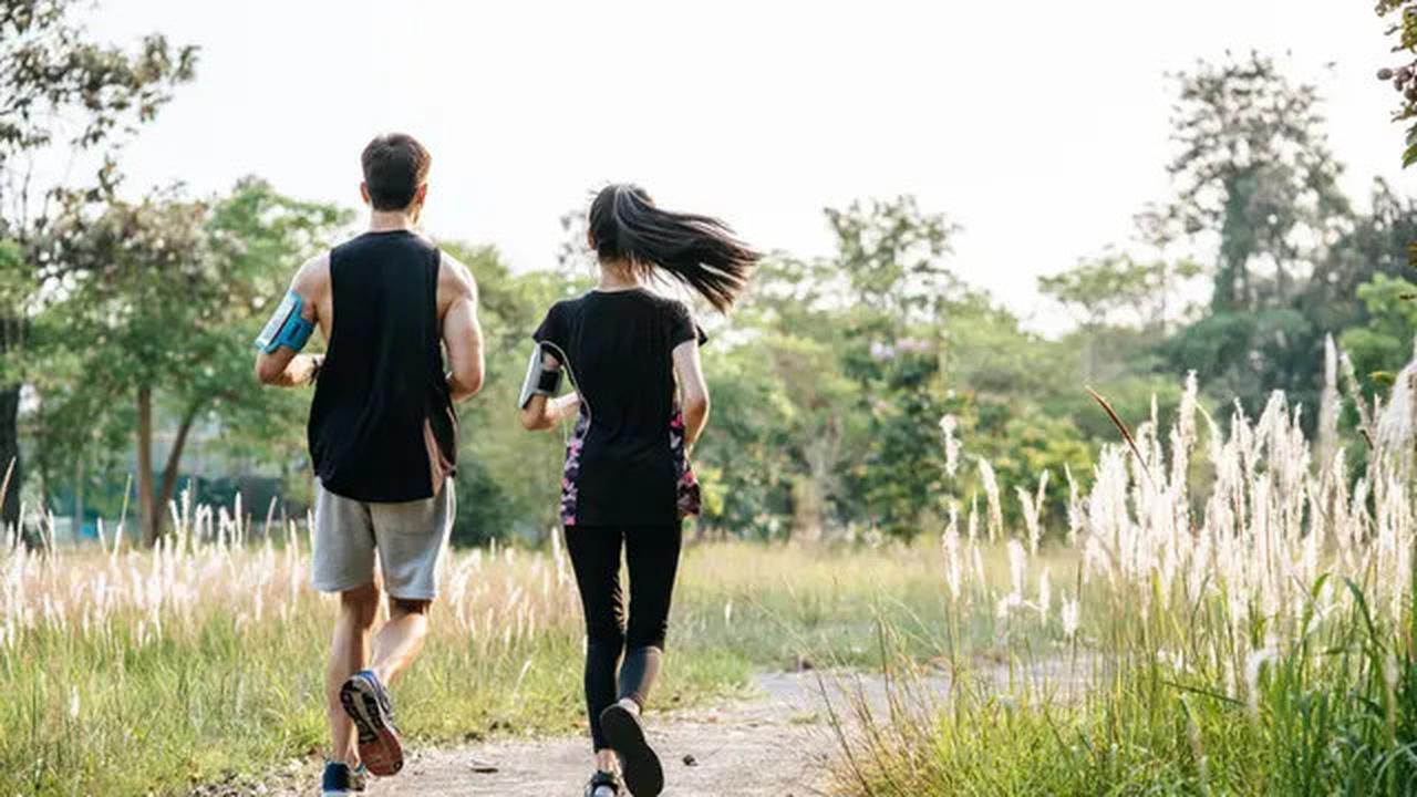 Lari atau Jalan Kaki, Mana yang Lebih Baik untuk Kesehatan? Ini Penjelasan Berdasarkan Penelitian