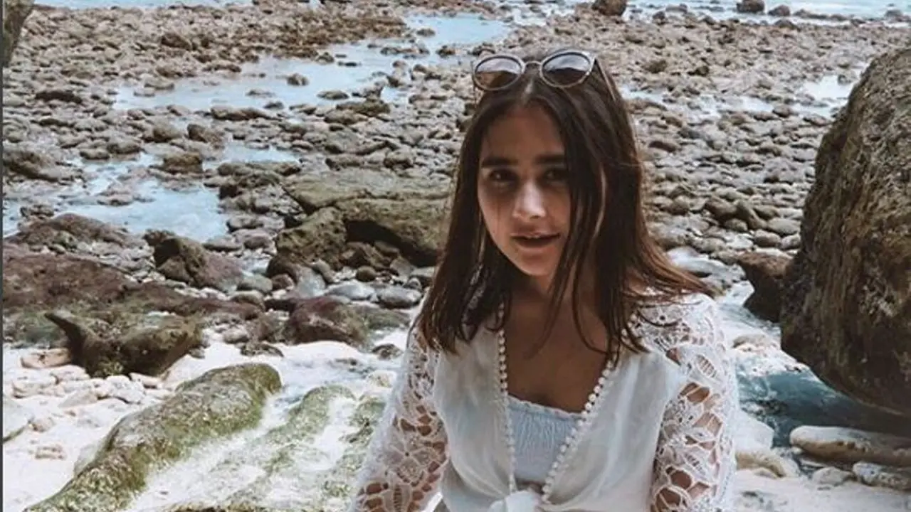 Prilly Latuconsina (Foto: Instagram)