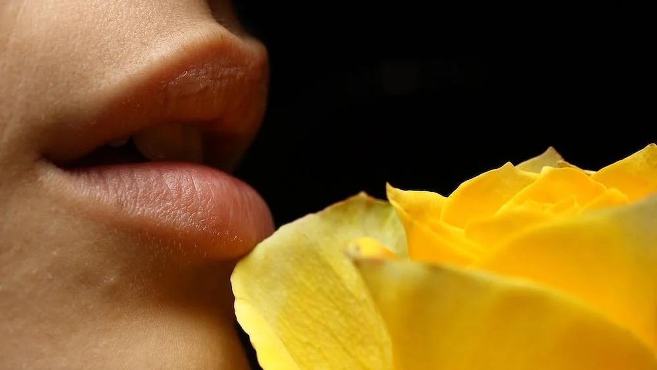 Dengan langkah-langkah di atas, kamu bisa mendapatkan bibir sehat dan lembap ala perempuan Korea.