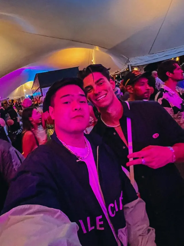 Jeje Soekarno nonton Coachella 2022 di Amerika (Foto: Instagram/@jejesoekarno)