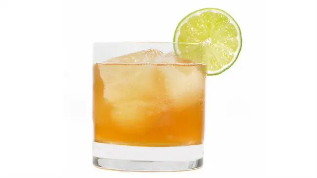 Ilustrasi minuman cocktail. (Sumber Pixabay)