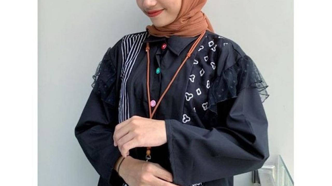 10 Rekomendasi Blouse Batik Kekinian untuk Wanita, Makin Cantik di Hari Lebaran