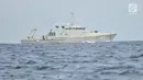 Kapal Rigel 933 melakukan pencarian pesawat Lion Air JT 610, di laut utara Karawang, Jawa Barat, Selasa (30/10). Upaya pencarian juga melibatkan empat kapal berfasilitas alat sonar untuk mendeteksi keberadaan badan pesawat. (Merdeka.com/Iqbal S. Nugroho)