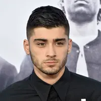 Zayn Malik mengaku bahwa banyak orang yang salah sangka dan menganggap dia seorang bad boy. Padahal Zayn Malik miliki pribadi yang pemalu dan canggung. (KEVIN WINTER / GETTY IMAGES NORTH AMERICA / AFP)