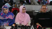 Istri Tantang Ustaz Zacky Mirza Bersumpah di Depan Ulama