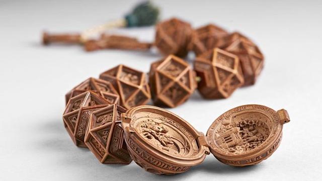 6 Potret Miniatur Boxwood Gothic Abad Ke-16 Ini Ukirannya Sempurna, Berusia 500 Tahun