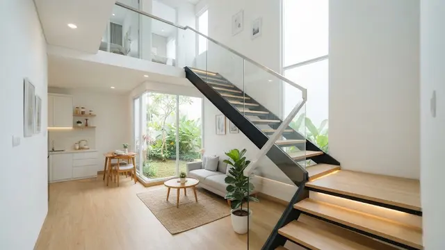Tangga L dengan Railing Kaca