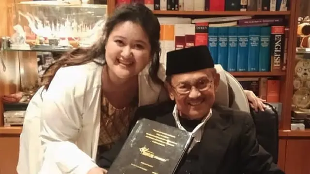 Putri Habibie dan BJ Habibie