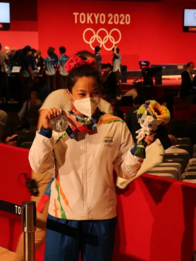 Raih Medali Perak di Olimpiade Tokyo 2020, Lifter India Dapat Bonus Pizza dan Tiket Bioskop Seumur Hidup