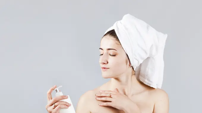 Jangan Salah Pilih! Cara Cerdas Memilih Sabun Antibakterial yang Aman untuk Kulit [Dok/freepik.com]