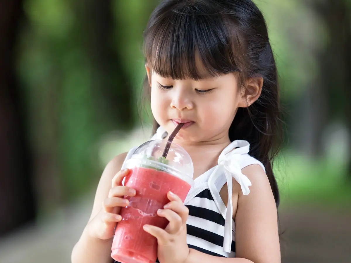 Fakta Membuktikan, Jus Buah Tidak Sehat untuk Anak! - Parenting Fimela.com