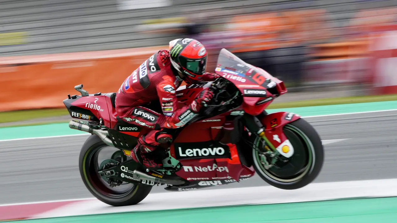 Foto: Francesco Bagnaia Berjaya di MotoGP Belanda 2022, Fabio Quartararo Gagal Finis