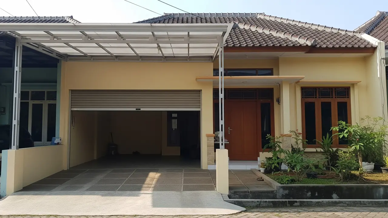 Model Carport dengan Rolling Door Anti Maling