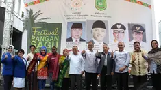 Wakil Menteri Pertanian, Rusman Heriawan meresmikan para duta sagu Indonesia, Festival Pangan Sagu Nusantara (Liputan6.com/Gilar Dhani)