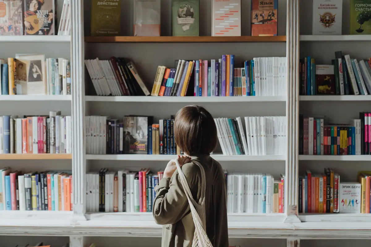 Membaca Buku