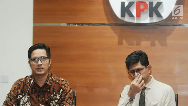 KPK Beri Keterangan Terkait Gratifikasi Proyek Tower BTS Bupati Mojokerto