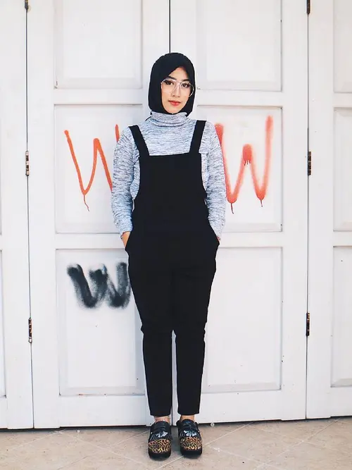 Outfit sale jumpsuit hijab