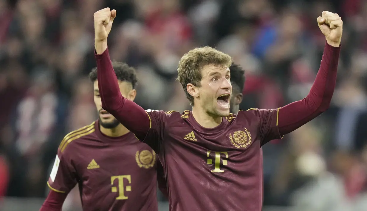 Leroy Sane membuka keran gol dan disusul gol-gol dari Jamal Musiala, Sadio Mane, dan Thomas Mueller. (AP/Matthias Schrader)