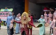 Viral Pengantin Wanita Tiba-tiba Menari saat Akan Jalan ke Pelaminan, Diduga Kesurupan