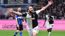 Gonzalo Higuain. Striker Argentina berusia 34 tahun yang kini memasuki musim ketiga memperkuat Inter Miami di MLS ini pernah berseragam Juventus selama 3 musim mulai 2016/2017 hingga 2019/2020. Total ia mencetak 66 gol dan 16 assist di semua ajang kompetisi. (AFP/Alberto Pizzoli)