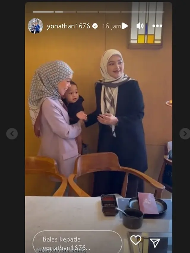 Momen temu kangen Lesti Kejora dan Siti Nurhaliza (Foto: Instagram yonathan1676)