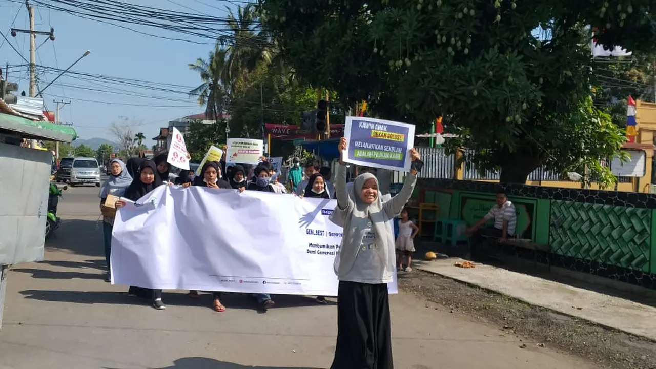 Suci Apriani, gadis asal NTB gencar menyuarakan kepedulian tentang fenomena pernikahan anak.