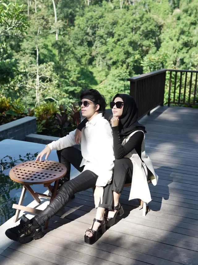 Atta Halilintar dan Aurel Hermansyah. (Foto: Instagram @aurelie.hermansyah)