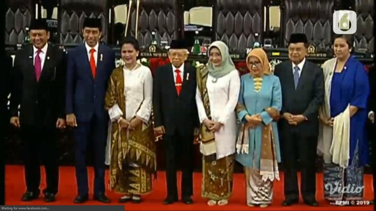 Presiden Jokowi dan Wapres Ma'ruf Amin bersama Jusuf Kalla.
