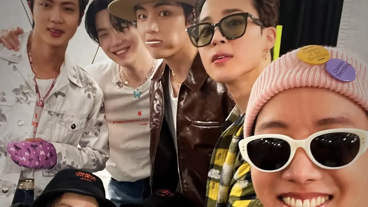 Member BTS pamer fisik nya yang kekar di gym menjelang comeback pertama setelah wamil
