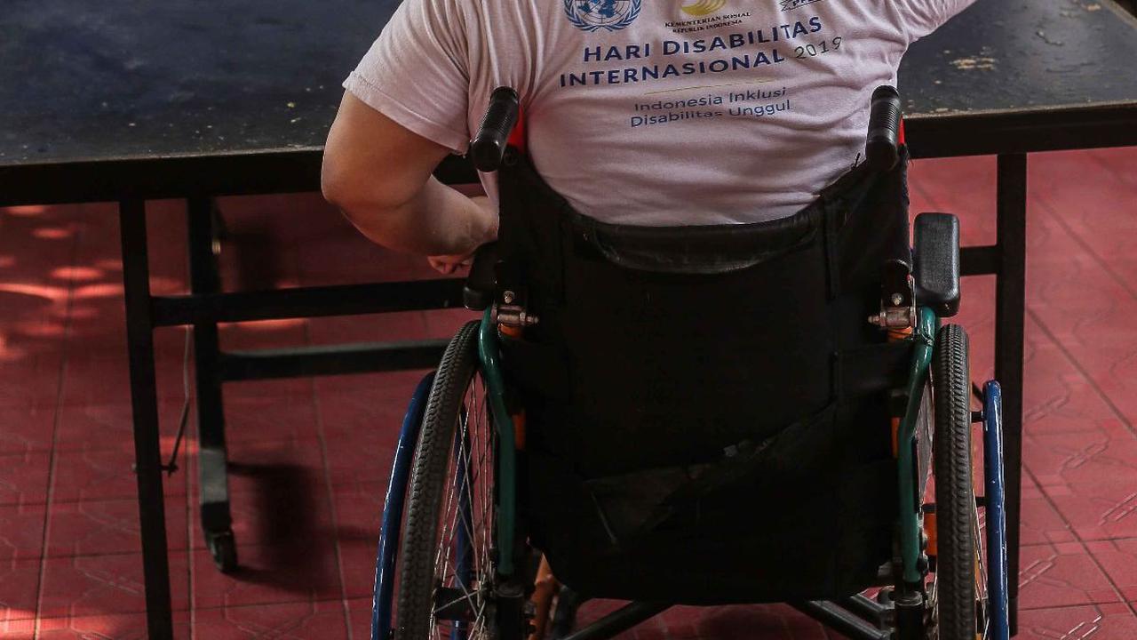 Puluhan penyandang disabilitas mengikuti berbagai perlombaan sebagai bentuk solidaritas dan memupuk rasa cinta Tanah Air.