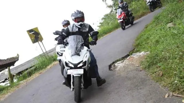 Honda ADV150