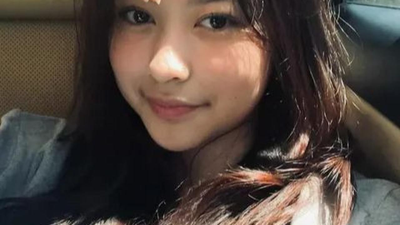 Dalam potret-potretnya, Aquene terlihat sangat natural dan santai dalam menjalani aktivitas sehari-harinya.