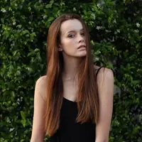 Muncul jerawat, hingga wajah tampak kusam? Bisa jadi, kulit kamu mengalami stres. (Foto: Unsplash)