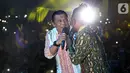 Penyanyi Didi Kempot tampil dalam perayaan Harlah ke-20 Fraksi PKB DPR RI di Kompleks Parlemen Senayan, Jakarta, Kamis (31/10/2019). The Godfather of Broken Heart tersebut membawakan sejumlah lagu di antaranya 'Kalung Emas' dan 'Cidro'. (Liputan6.com/JohanTallo)
