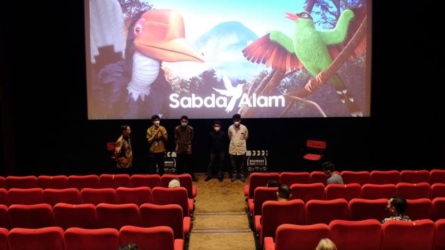 Kartun Karya Anak SMK Kudus Menarik Perhatian Pengunjung Balinale Festival 2021