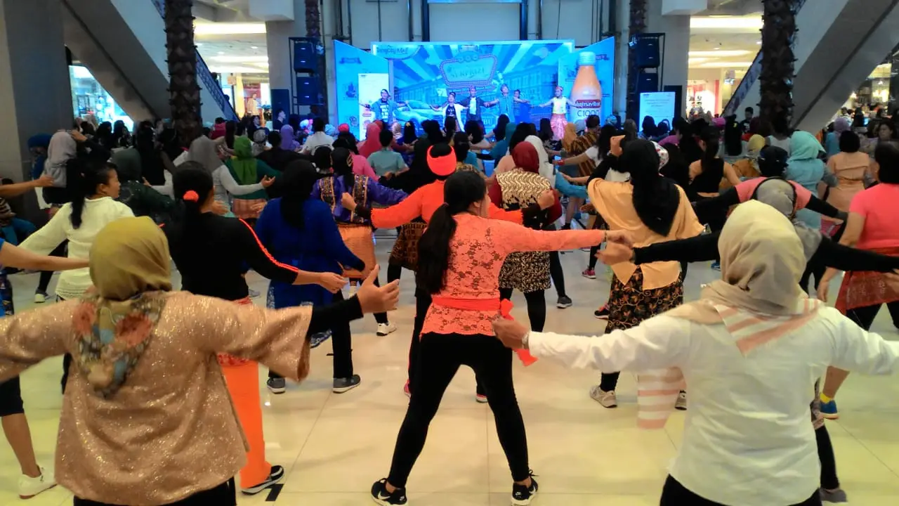 Manfaat Penting Bergoyang Zumba Secara Rutin yang Patut Diketahui