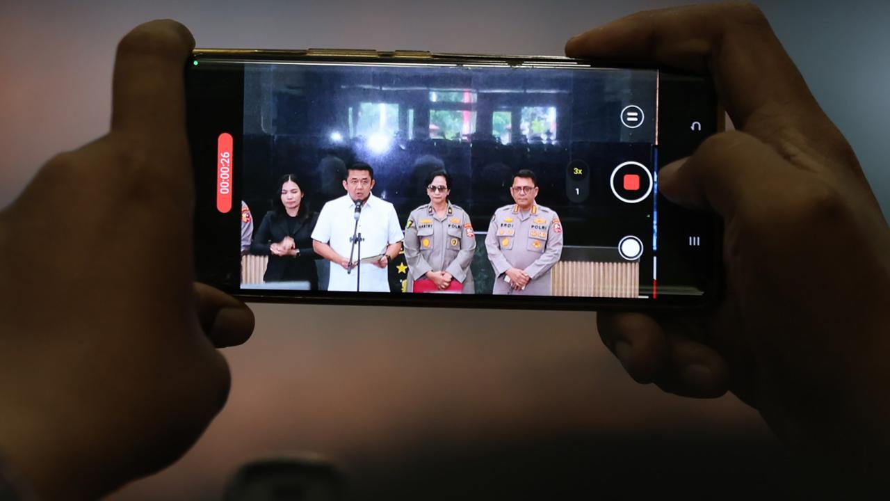 FOTO: Tes DNA Ungkap Fakta, Anak Lisa Mariana Bukan Darah Daging Ridwan Kamil