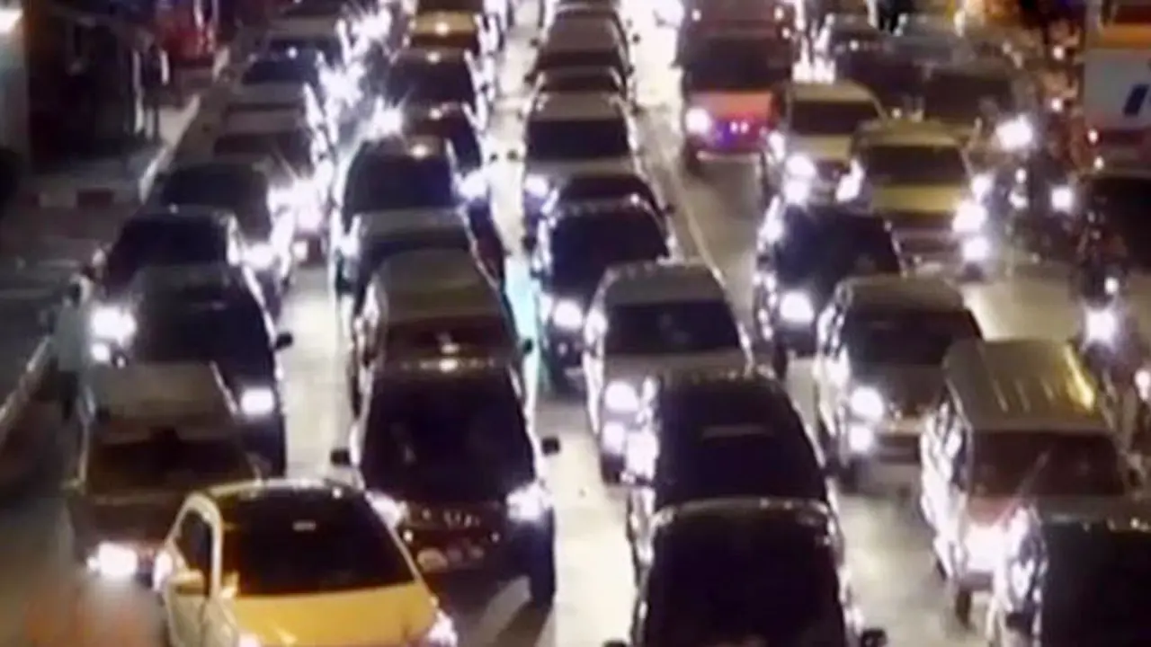 Arus Balik Mudik Jalur Pantura Kota Tegal Padat hingga 30 Km