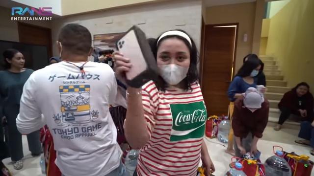 Nagita Slavina (Foto: YouTube)