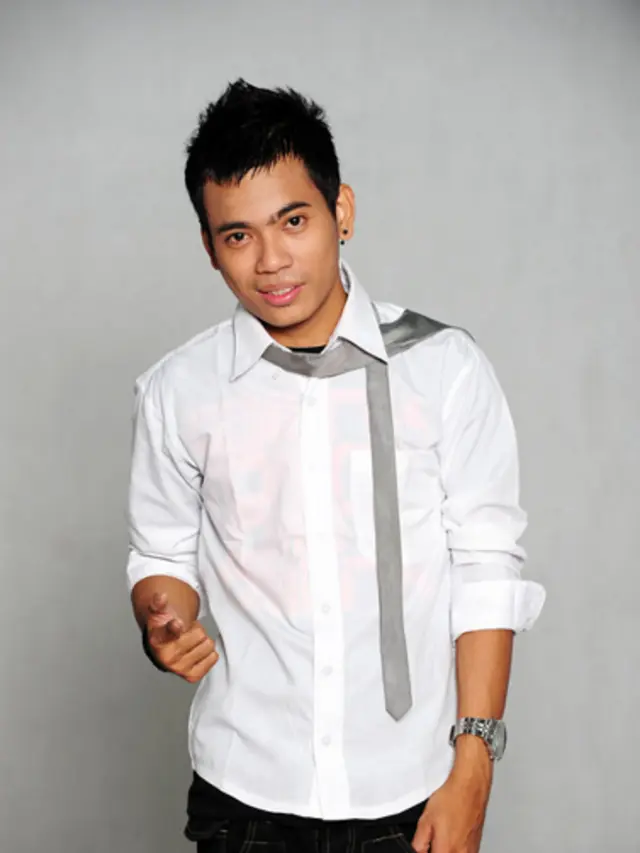 2. Juara Satu Ajang Menyanyi