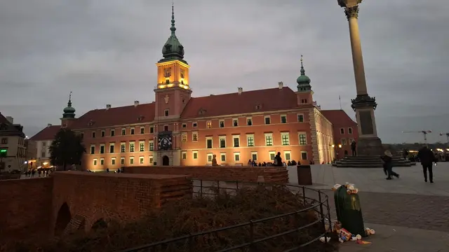 Kota Tua Warsawa