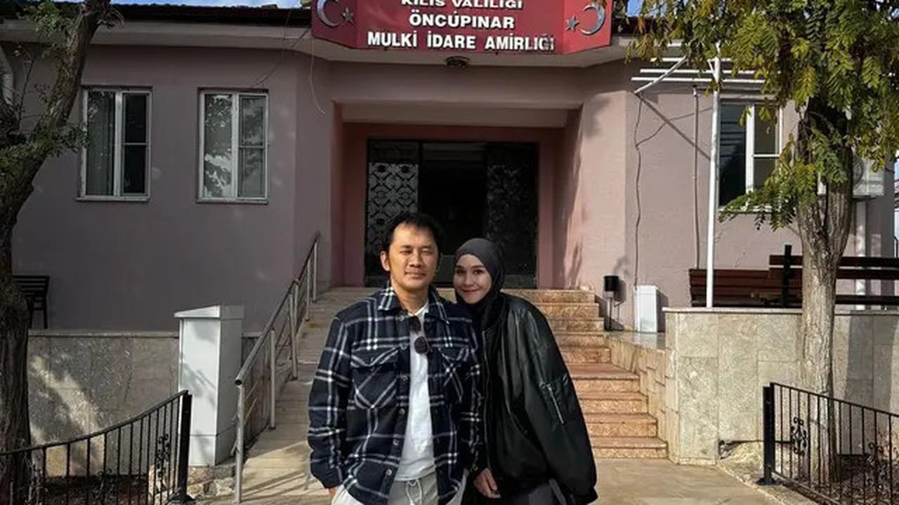 Repotnya Zaskia Adya Mecca Salurkan Bantuan ke Suriah, Paspor Dioper-oper Aparat hingga 1 Jam Lebih