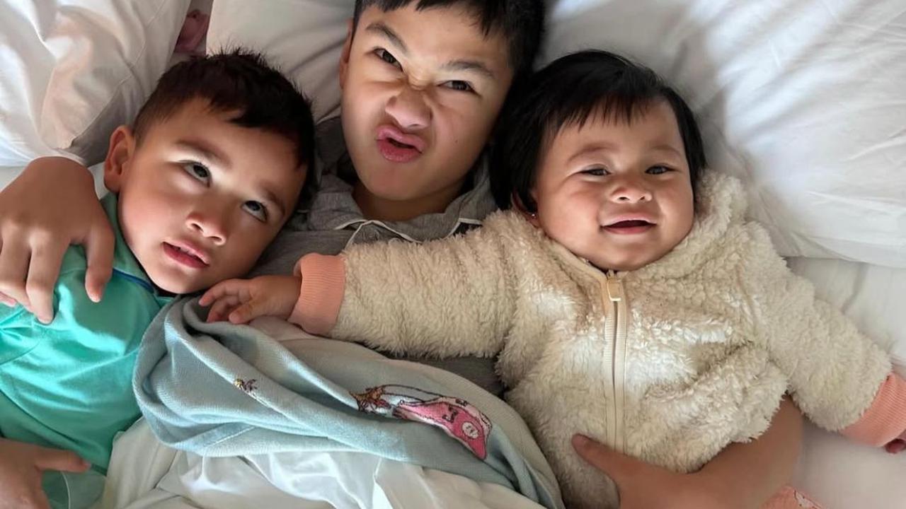 Ekspresi Rayyanza dan Lily Saat Pelukan dengan Rafathar, Netizen Tak Bisa Berhenti Gemas