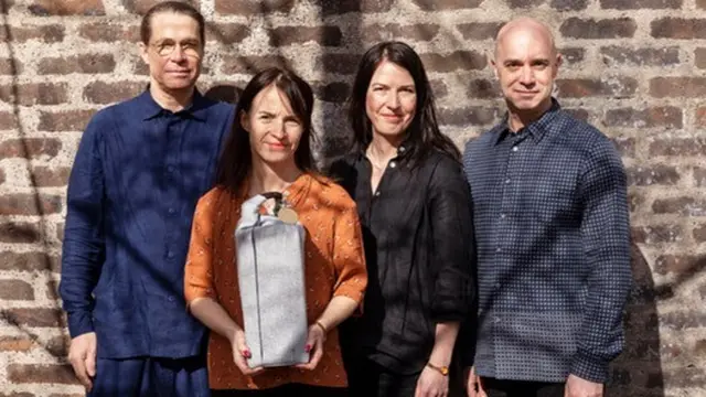 Pemiliki Studio Desain Claesson Koivisto Rune dan Systrarna Ocklind.