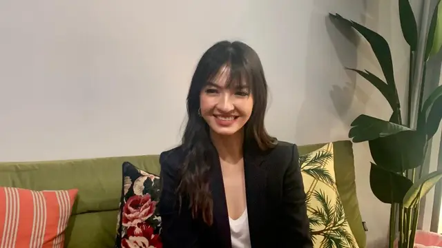 Cerita Raline Shah Pakai Kebaya dan Batik Sang Mama di Cannes Film Festival, Jadi Sorotan Aktor Dunia