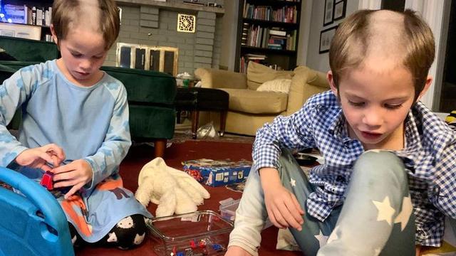 7 Potret Ulah Anak Ini Gambarkan Suka Duka jadi Orangtua