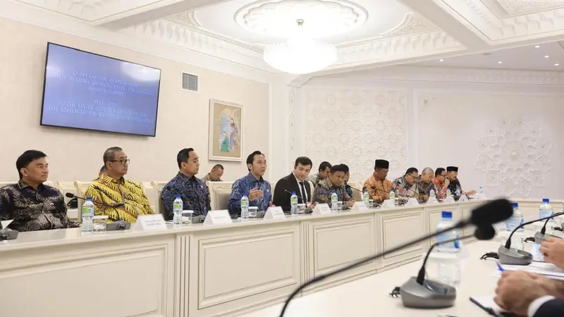 Grup Kerjasama Bilateral Indonesia (GKSB) dari DPR RI diketuai Edhie Baskoro Yudhoyono atau Ibas dari Fraksi Partai Demokrat bertemu dengan Oliy Majlis, Parlemen Uzbekistan di Tashkent (Istimewa)