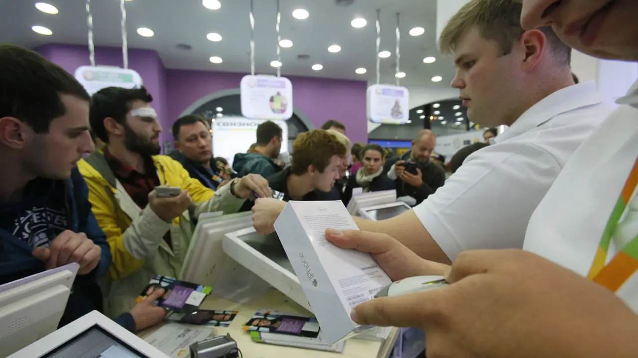 iPhone 6 Mulai Masuki Pasar Rusia